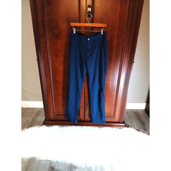 NWT's Men's 32/34 Under Armour Showdown Performance Golf Pants Lot of 2 Navy/Tan - Picture 8 of 13